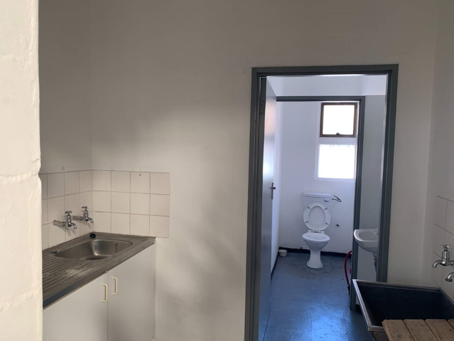 To Let commercial Property for Rent in Montague Gardens Western Cape